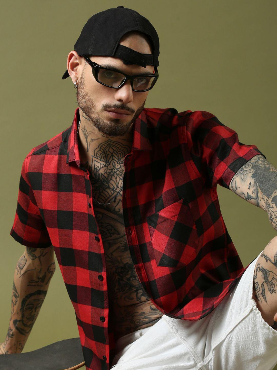 Voroxy Men Relaxed Printed Casual Shirt