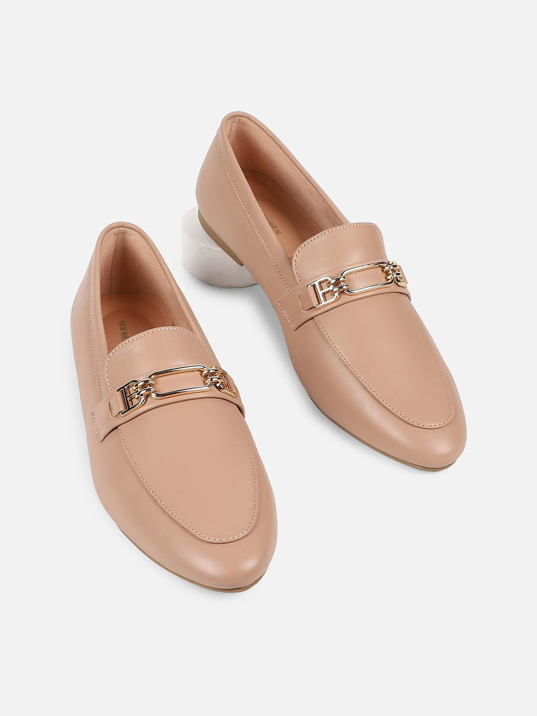 Van Heusen Woman Round Toe Horsebit Loafers