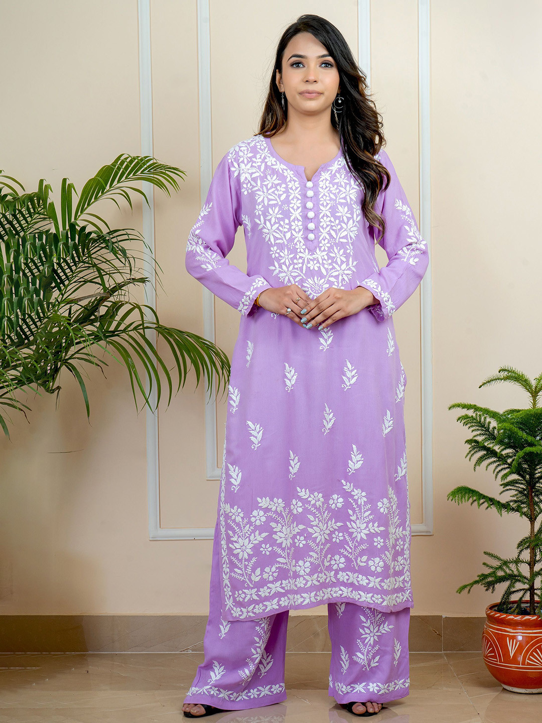 ADR CHIKAN Women Ethnic Motifs Chikan Embroidered Lavender Rayon Kurta with Plazzo Set