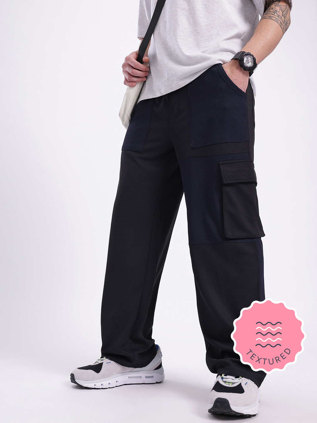 glitchez Men Relaxed-Fit Cargo-Style Knit Trousers