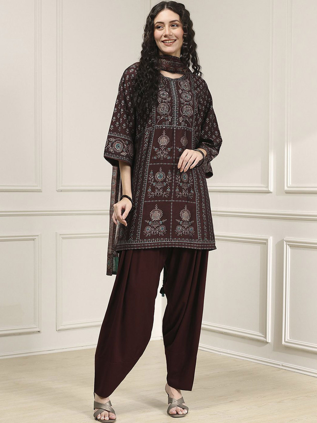 Biba Women Floral Printed Regular Kurti & Salwar With Dupatta