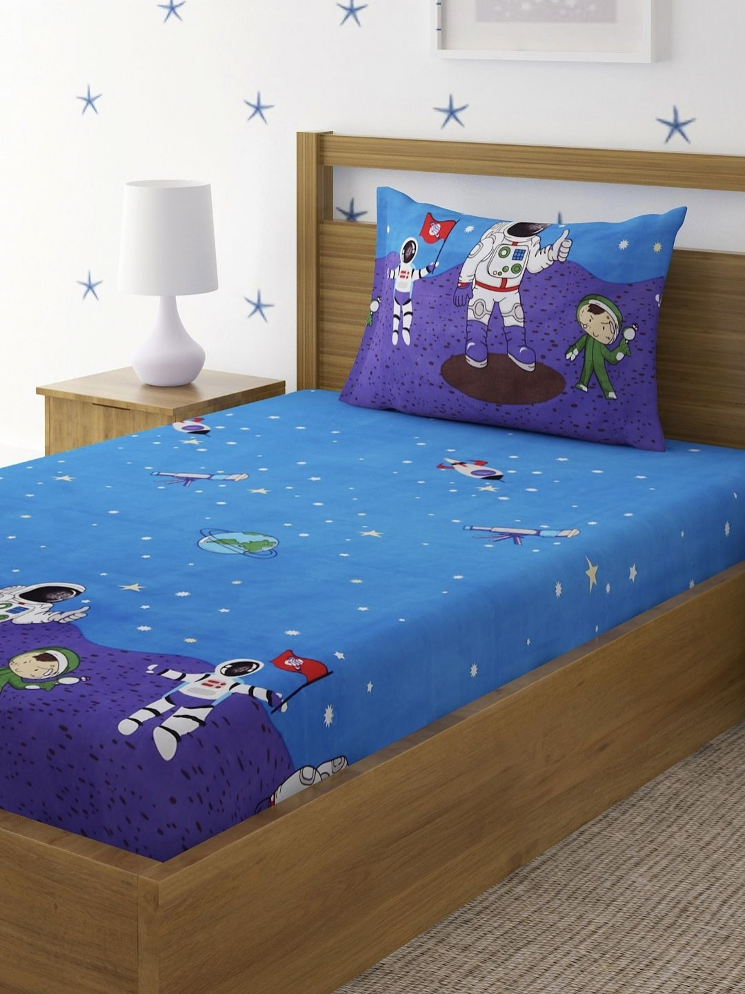 Myntra Elegant Homes Blue Printed 280 TC Fitted Single Bedsheet Set 1.56 m x 2.28 m