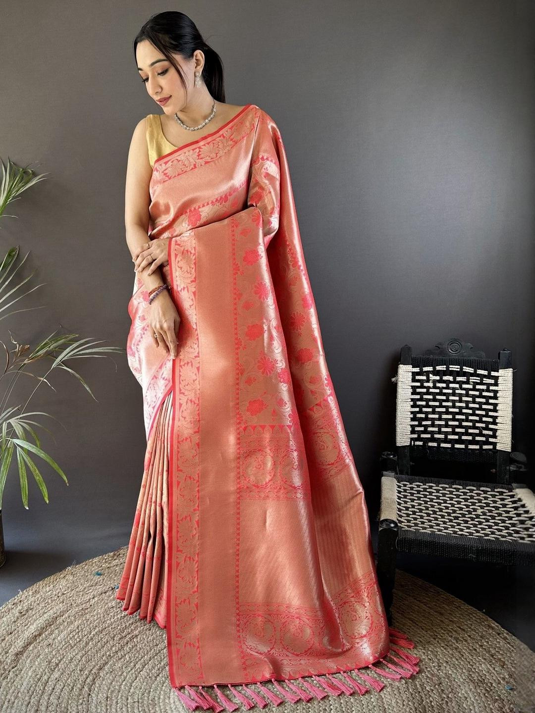 DIVASTRI Banarasi Silk Zari Weaving Saree With Unstitched Blosue Piece