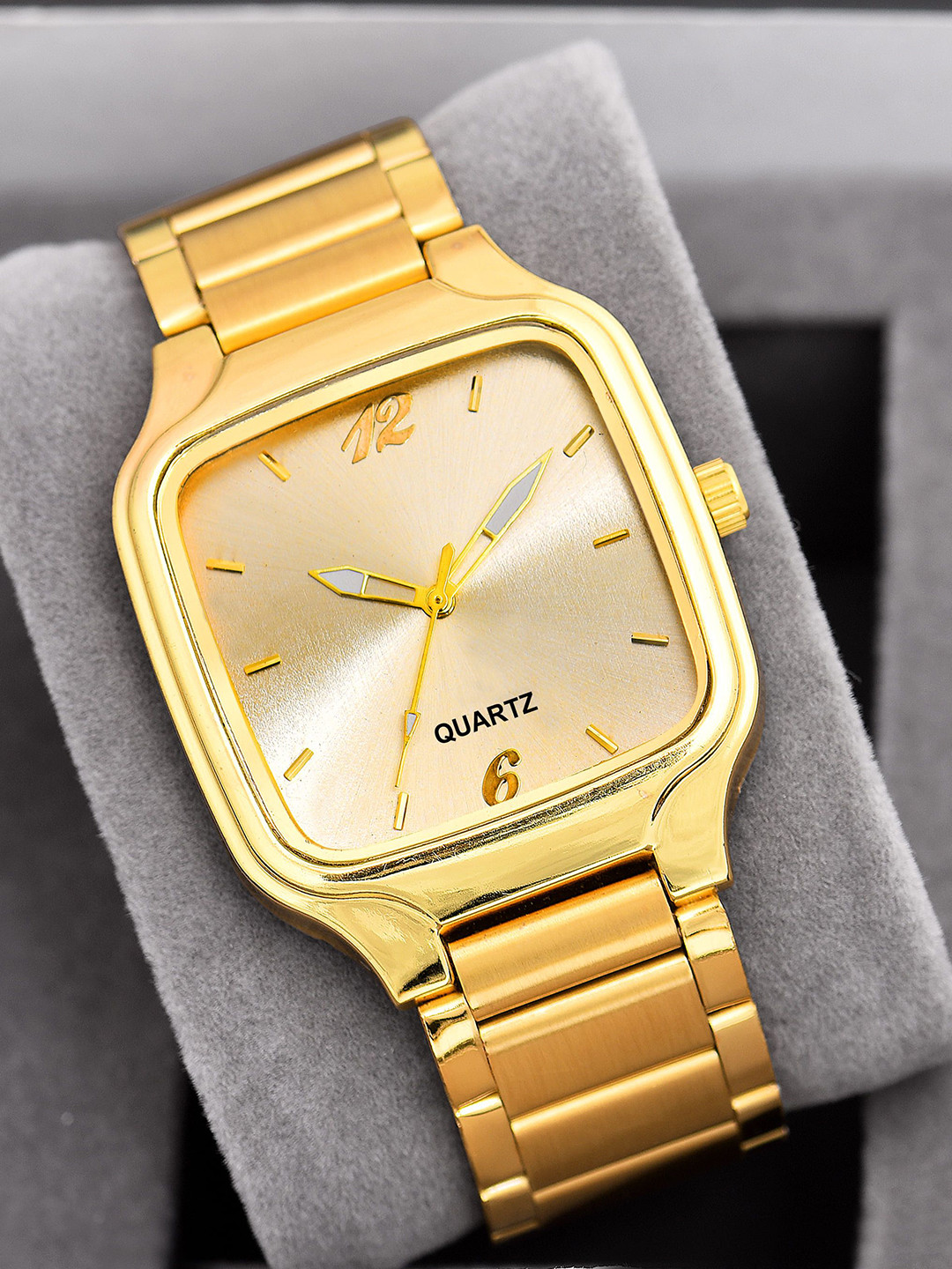 SWADESI STUFF Men Date Aperture Analogue Watch SDS 158 GOLD 2026