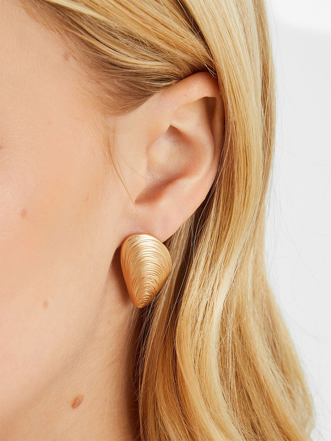 Accessorize Gold Brushed Seashell Shaped Studs