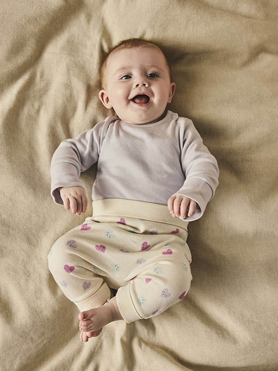 mothercare Essentials Infant Girls Full-Sleeve Bodysuit