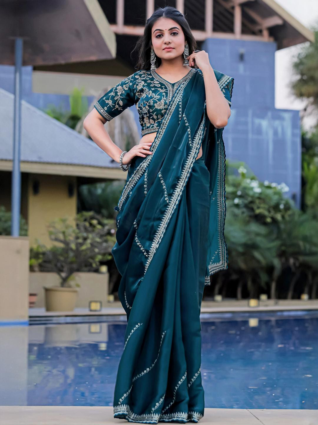 A.G.M.G FASHION Embellished Organza Fusion Saree