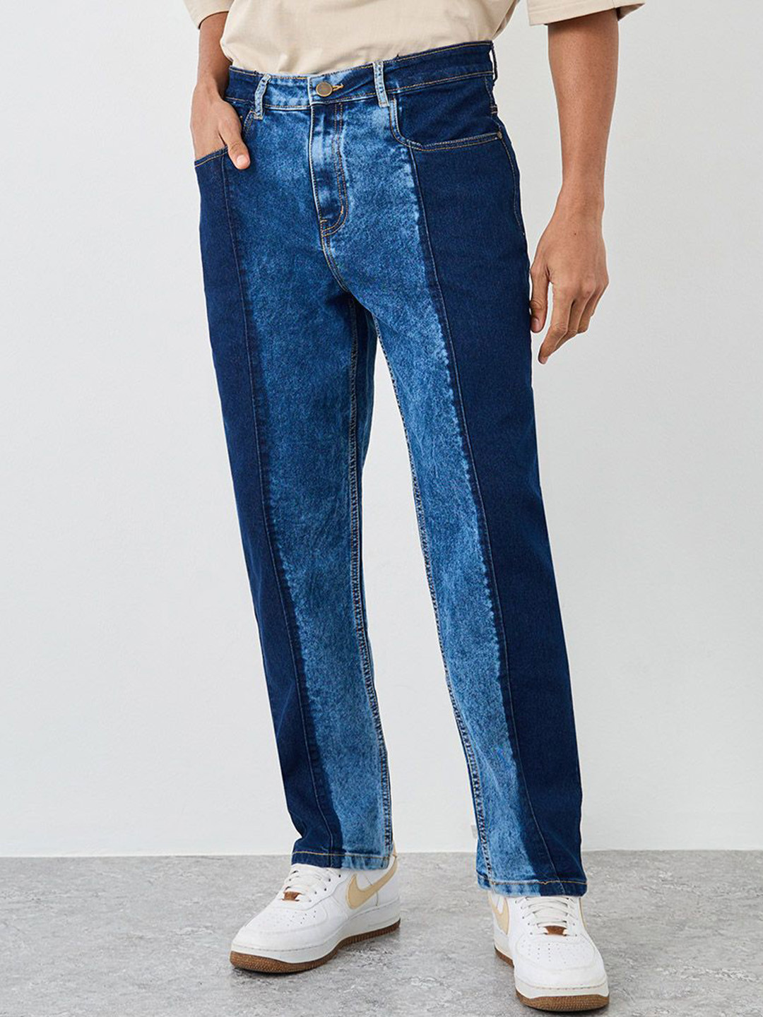 Styli Men Color Block Relaxed Fit Jeans