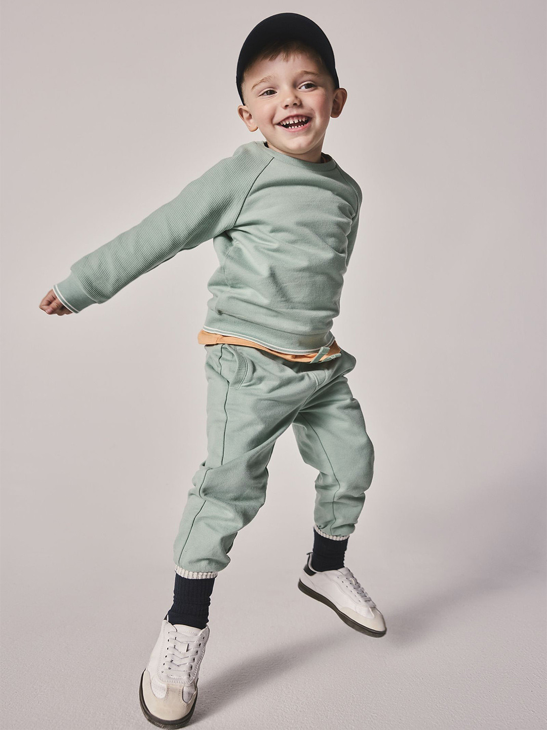 mothercare Boys Autumn Palms Long Sleeves Pure Cotton Sweatshirt With Joggers