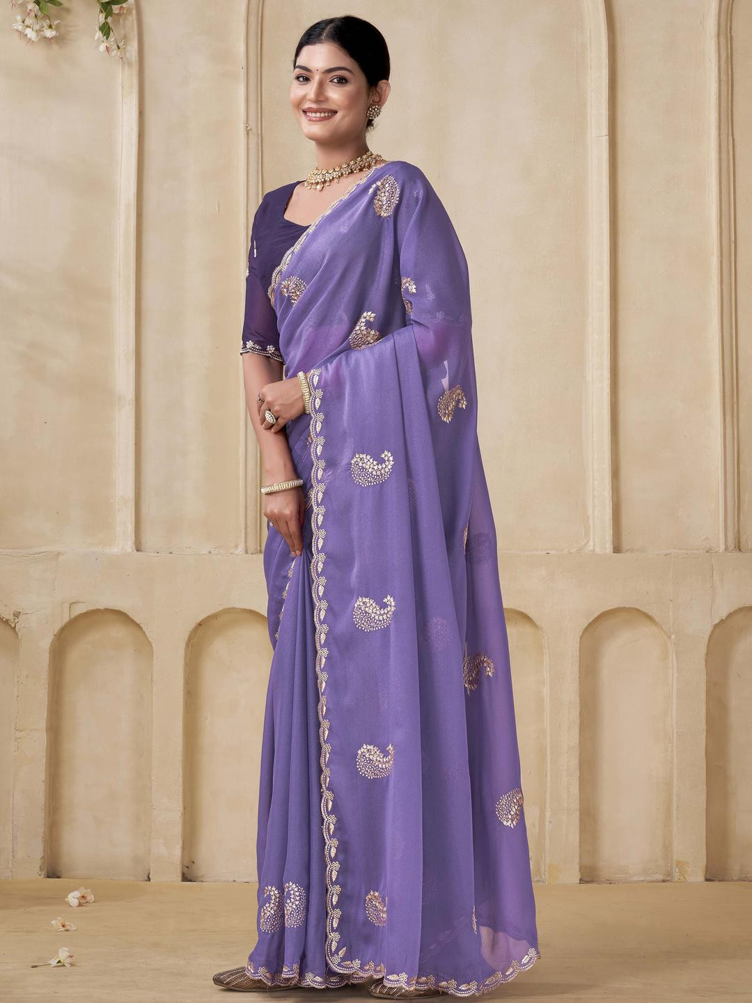 Kandora Floral Embroidered Pure Georgette Heavy Work Saree