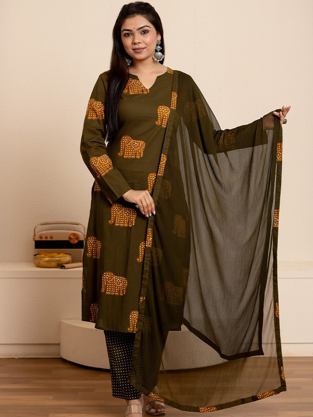 Vastara the Label Elephant Block Printed Pure Cotton Kurta With Trousers & Dupatta