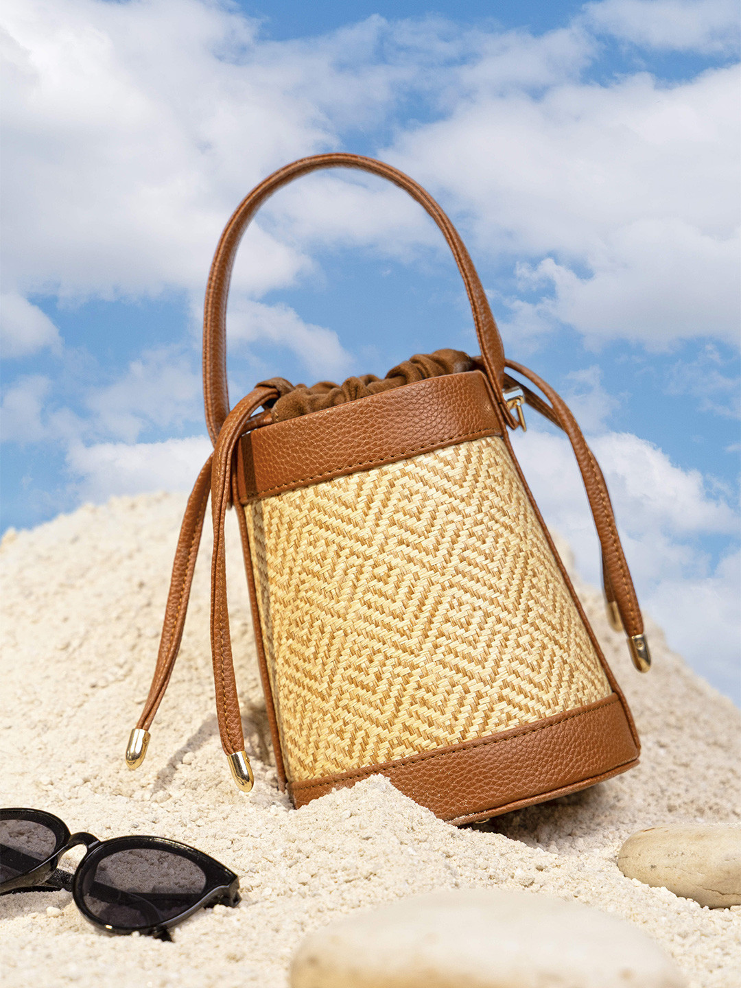 Suave Bags Women Textured Bucket Bamboo Cane & Vegan Leather Handheld Bag