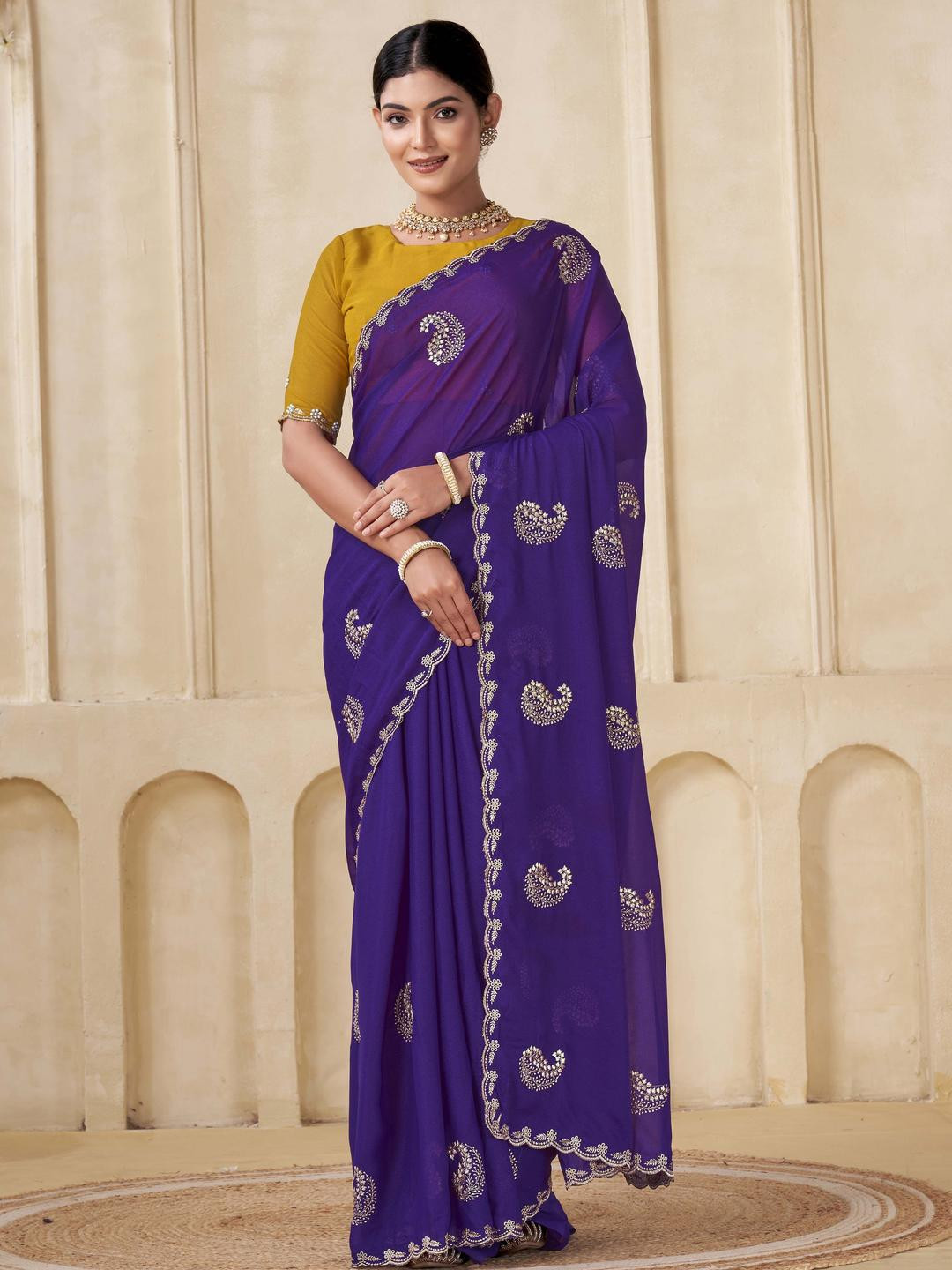 Kandora Ethnic Motifs Embroidered Pure Georgette Saree