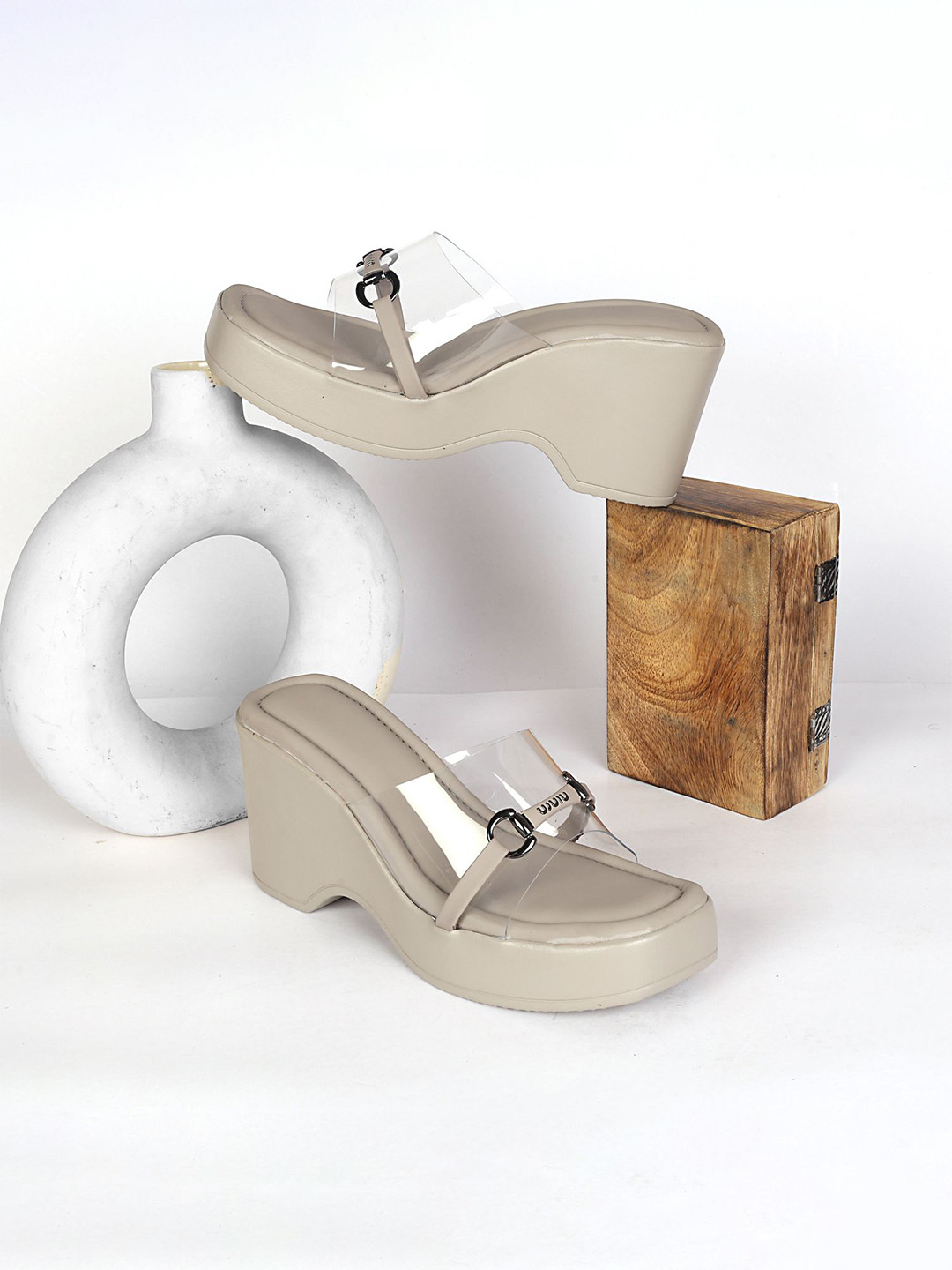 Ishransh Women Open Toe Platform Heel Sandals