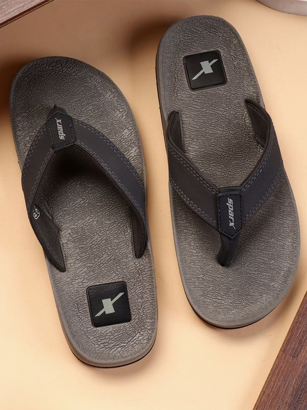 Sparx Men Rubber Thong Flip-Flops