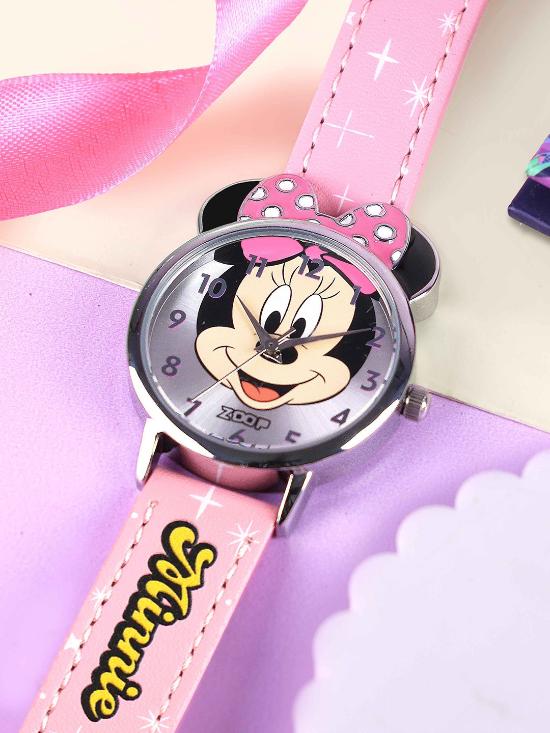 Zoop Disney Minnie Mouse Analog Watch with Dial & Strap for Girls Kids - 26056SL01