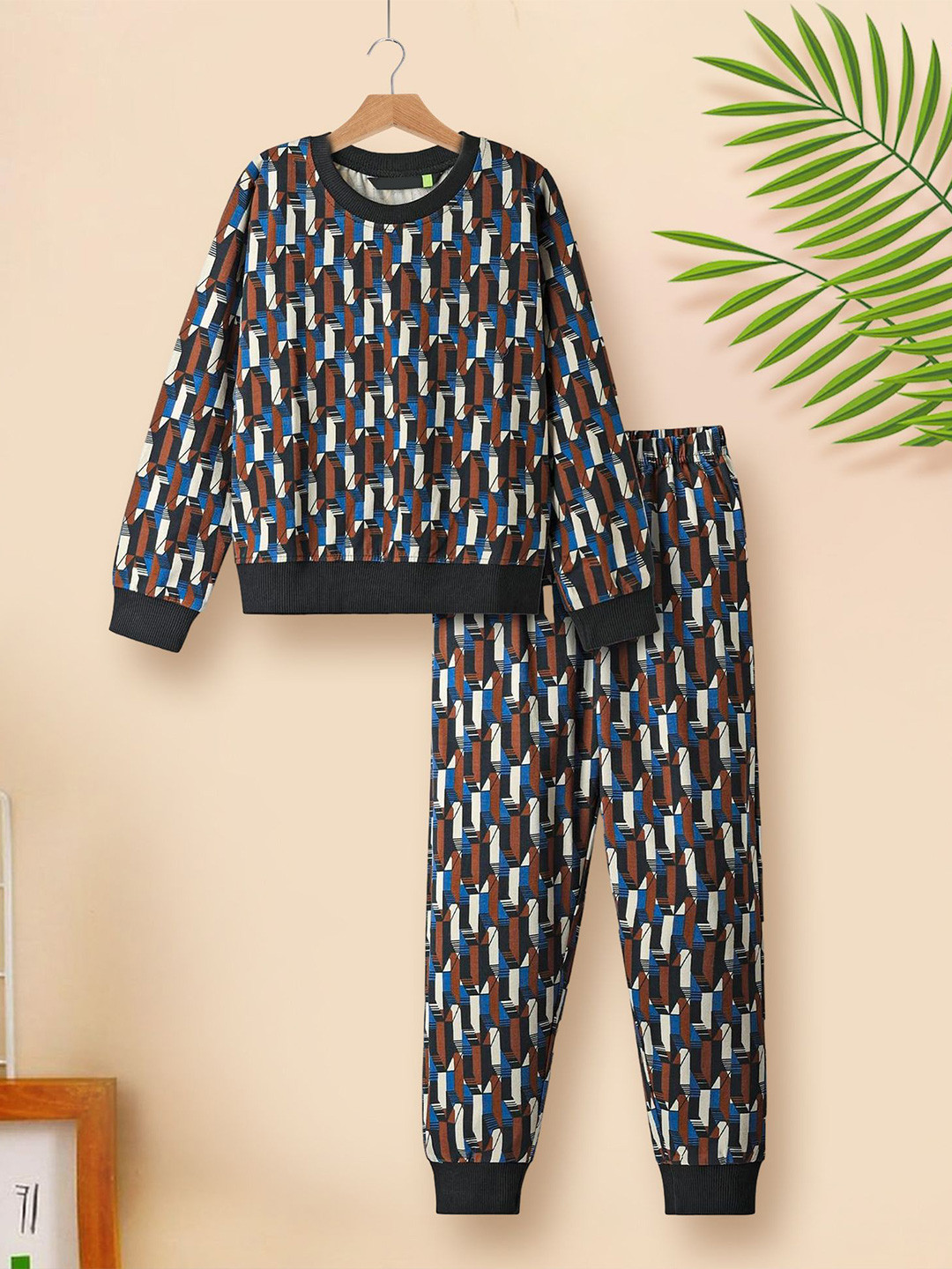 Tiara Boys Printed Long Sleeves Pure Cotton Sweatshirt With Joggers