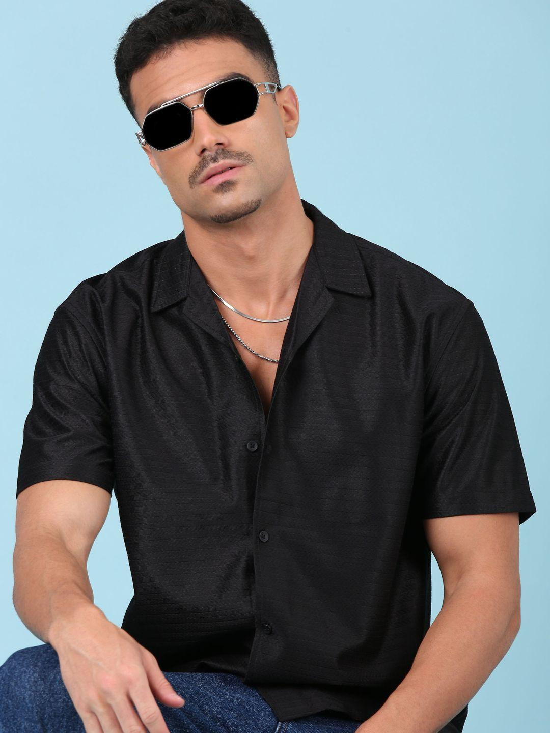Voroxy Men Relaxed Horizontal Stripes Casual Shirt
