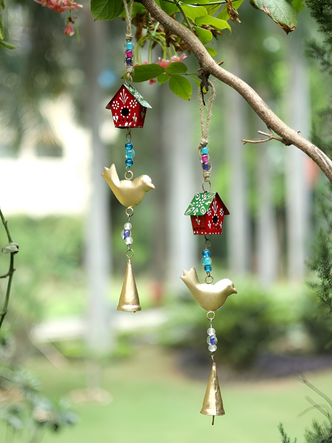 DULI 2Pcs Beige & Red Textured Metal Hanging Windchime With Hanging Bells