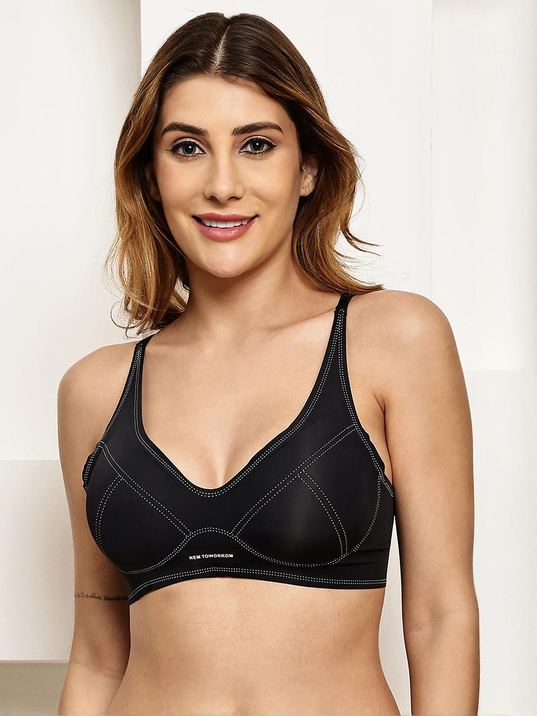 PrettyCat Black Non-Wired Nylon Workout Bra