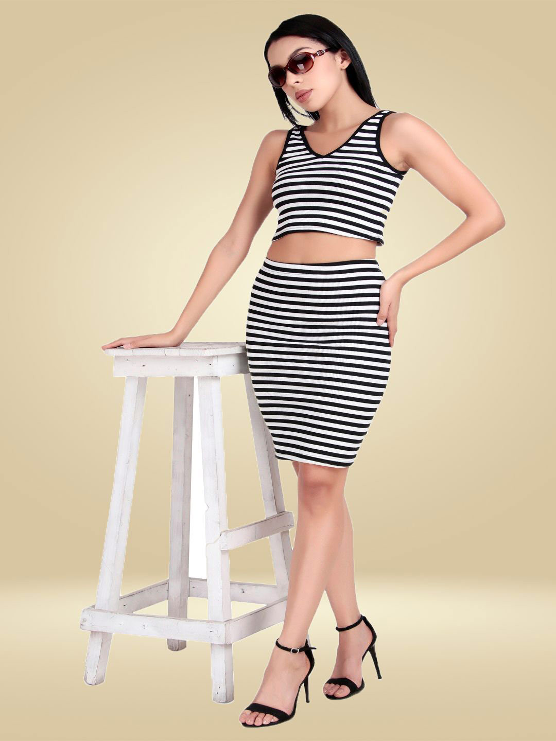 PRIME LOVE Women Striped V-Neck Co-Ords Set