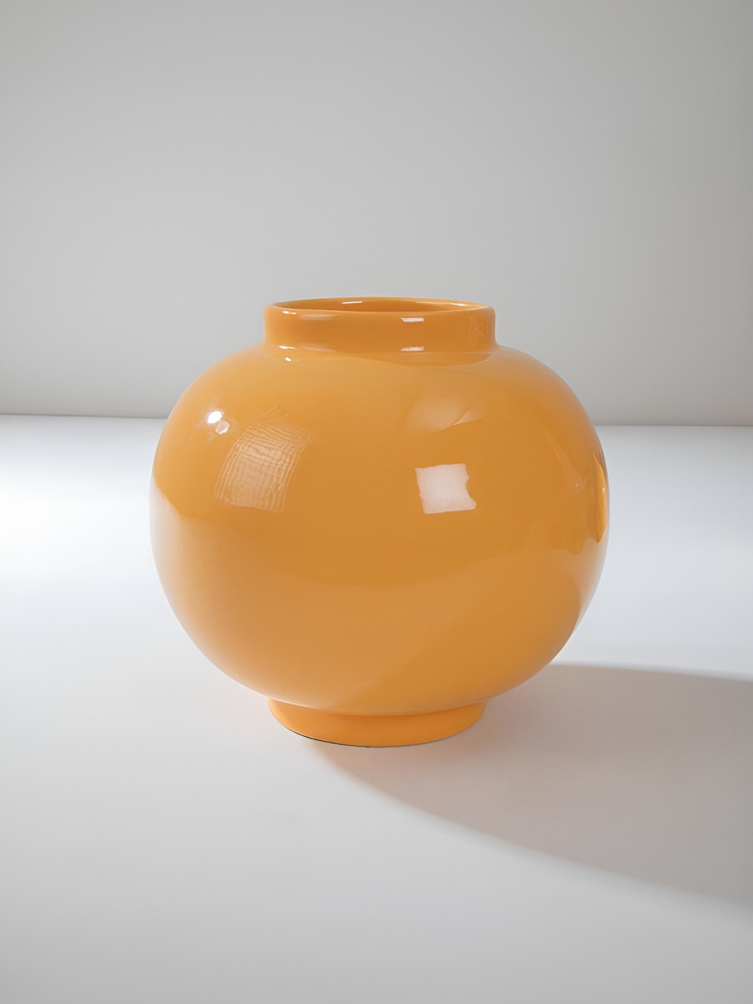 FREEDOM TREE Yellow Ceramic Flower Vases