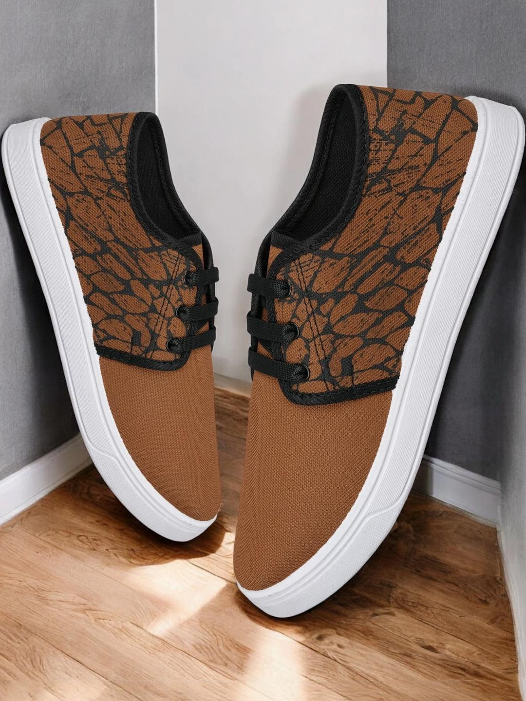 Free Kicks Men Tan Canvas Marking Running Sports Shoes