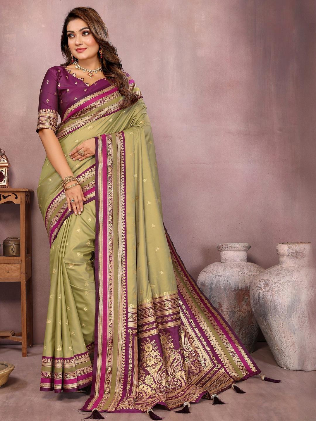 DIVASTRI Kamalkari Silk Zari Woven Work Saree With Unstitched Blouse Piece