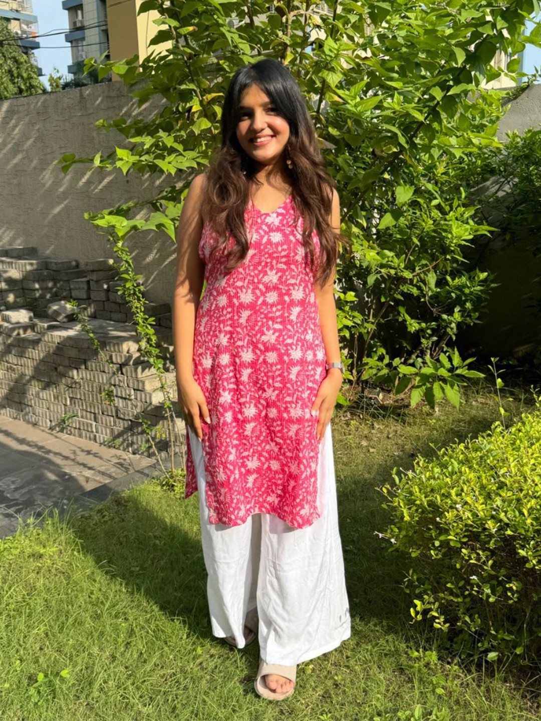 Avataraa Women Block Printed Halter Neck Pure Cotton Backless Straight Kurti