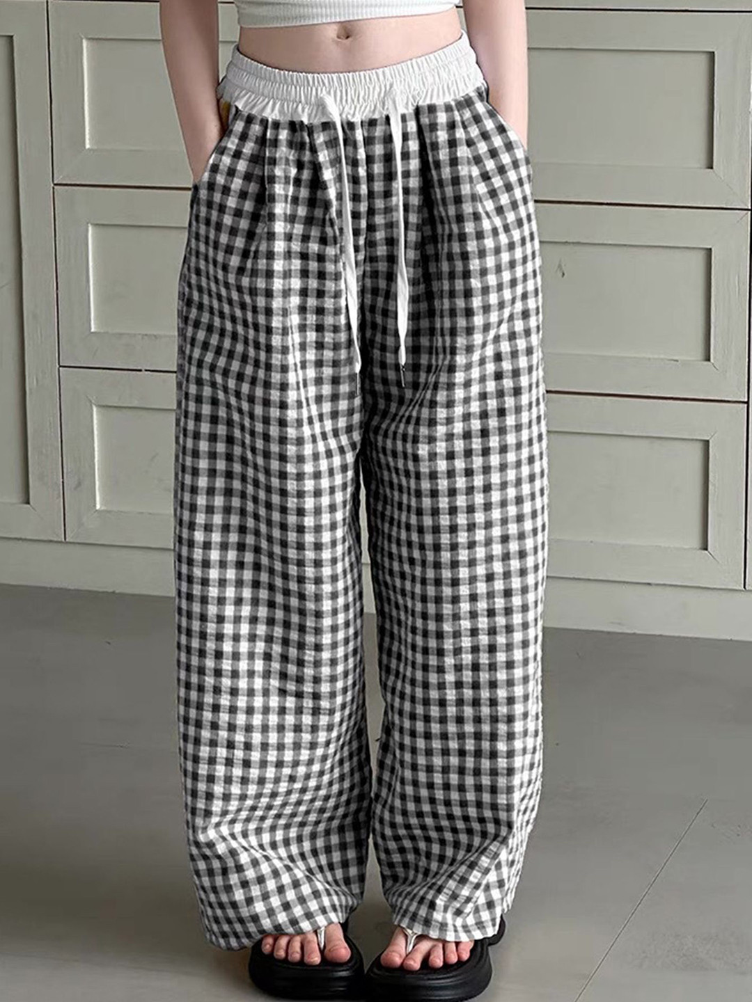 LULU & SKY Girls Gingham Checked Wide Leg Monochrome High-Rise Trousers
