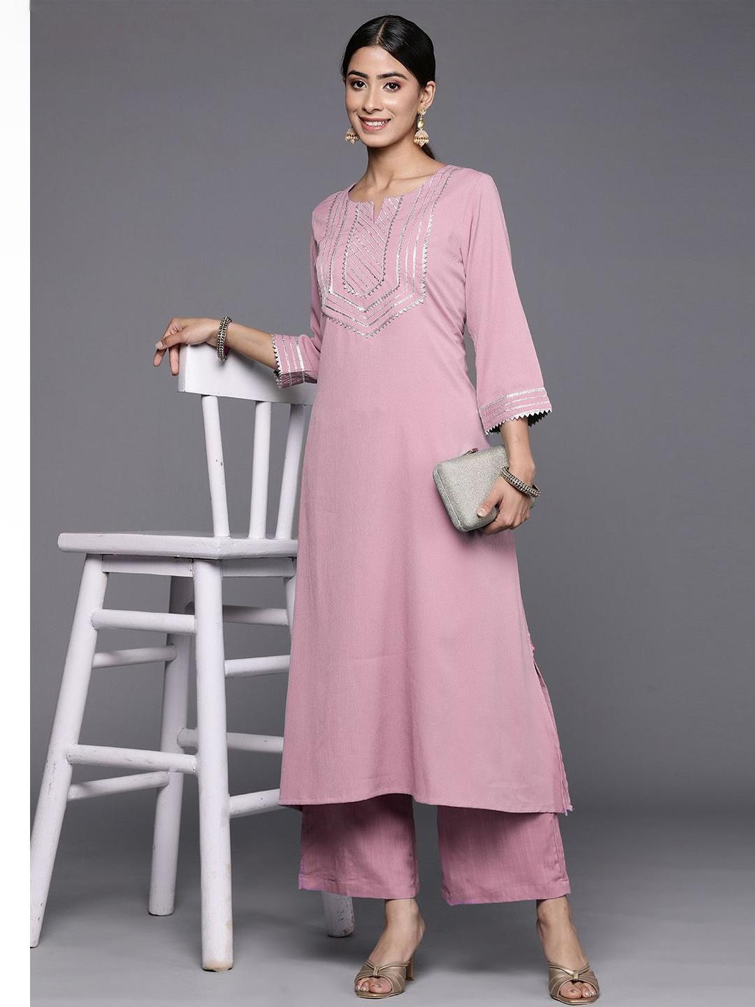 Varanga Women Embellished Daily Straight Kurta