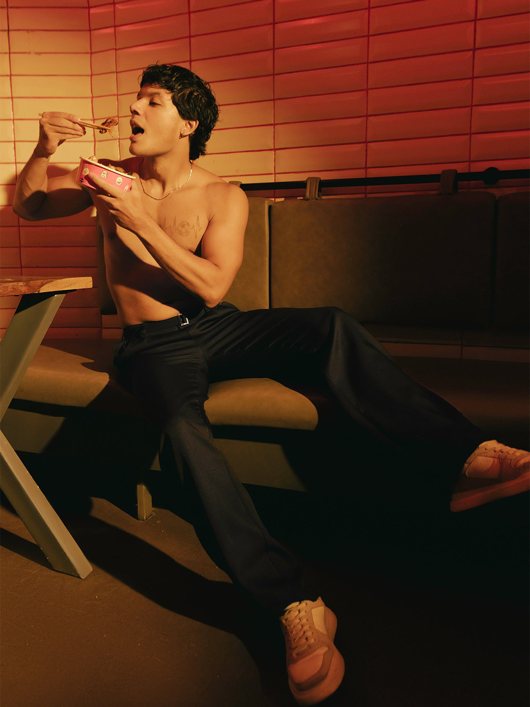 FREAKINS Men Neo Black Belted Straight Korean Pants