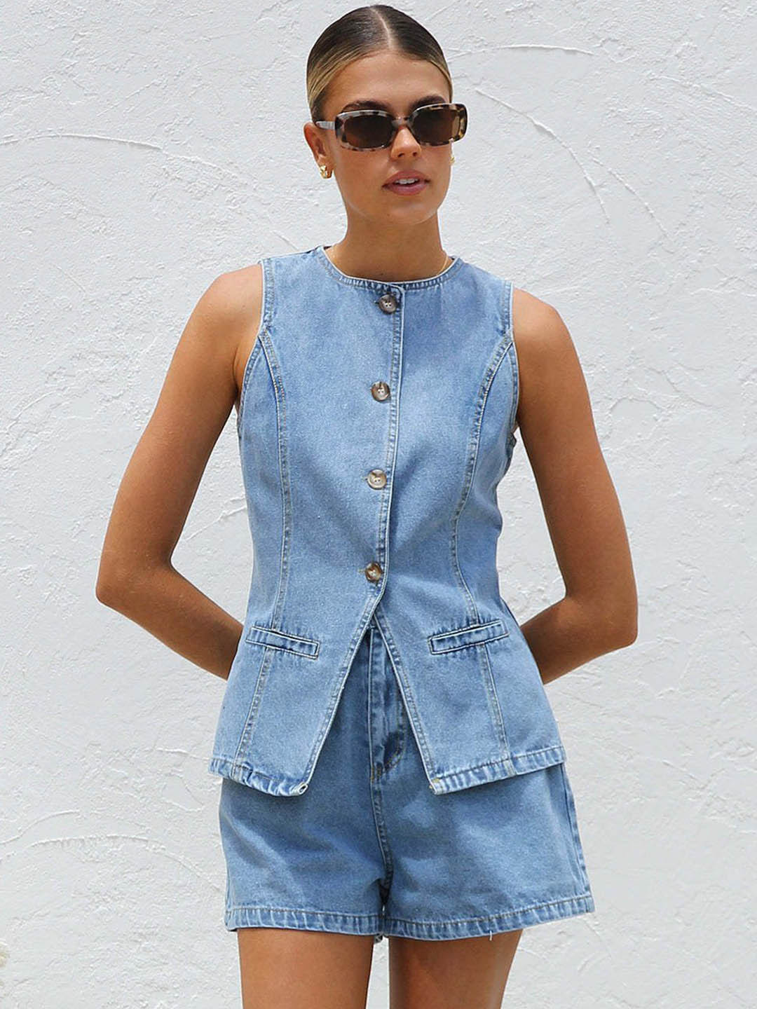 StyleCast Round Neck Coat With Shorts Co-Ords