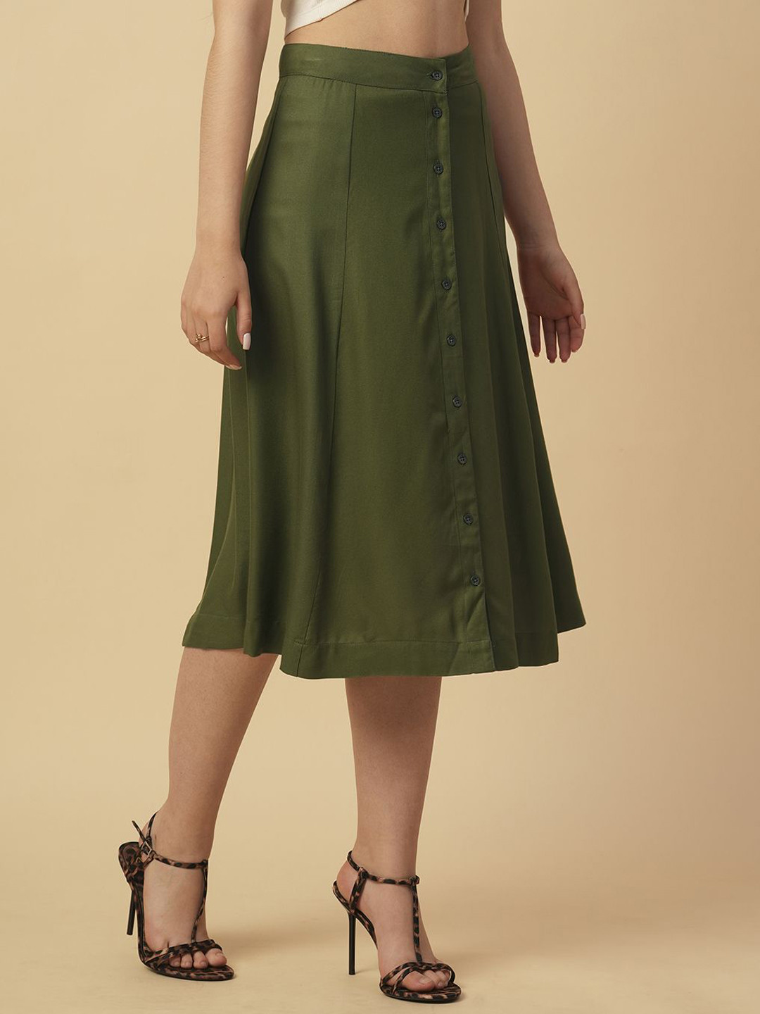 Chemistry Twill Button A-Line Knee L Length Skirt