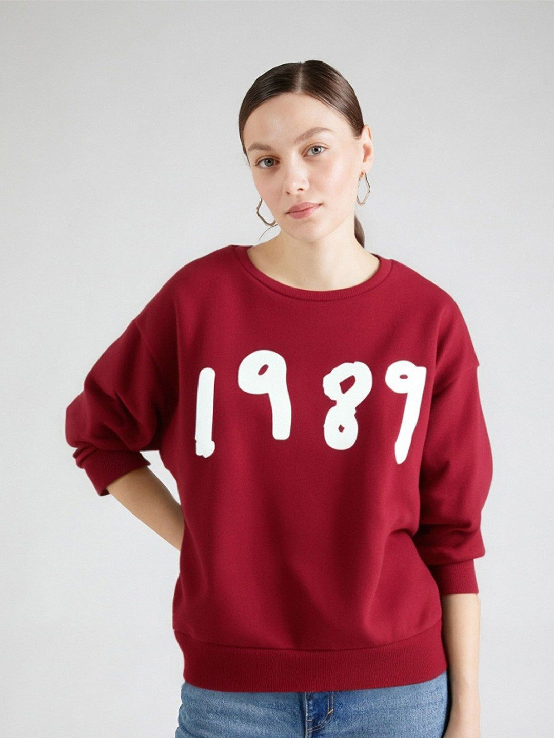 Outzidr Women 1989 Typography Pullover Sweatshirt