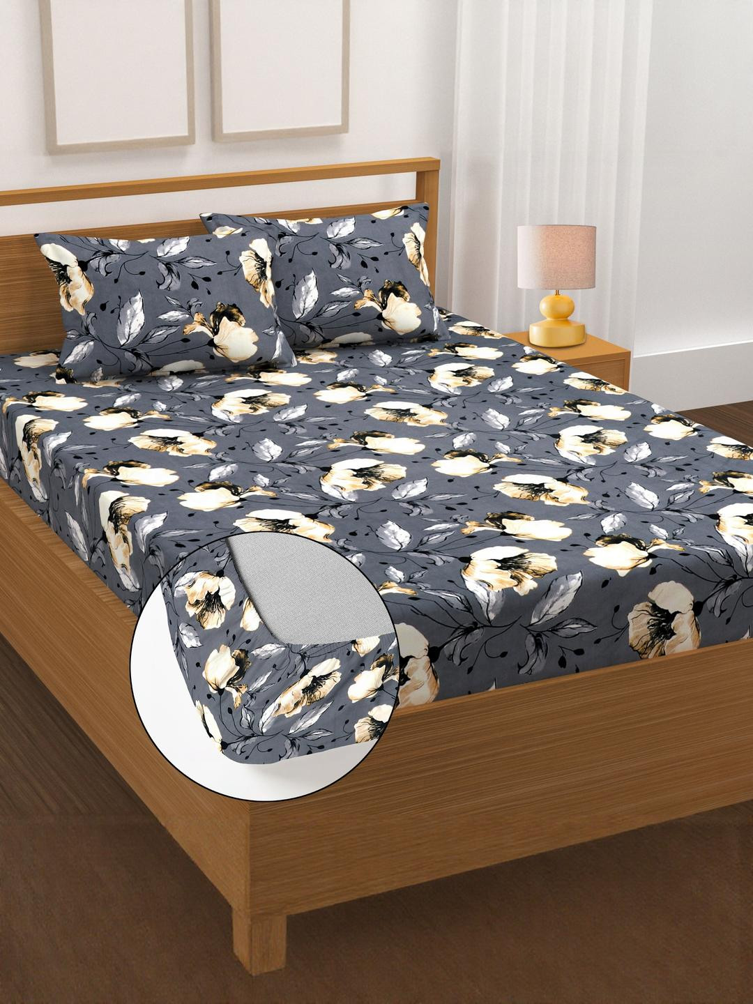 HIYANSHI HOME FURNISHING Grey & Off White Floral 330 TC King Bedsheet with 2 Pillow Covers