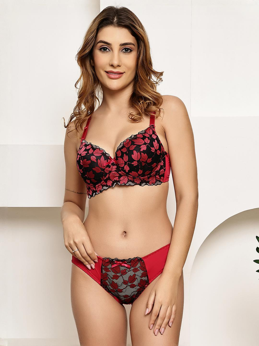 PrettyCat Women Lightly Padded Underwire Floral Lace T-Shirt Bra & Panty Lingerie Set