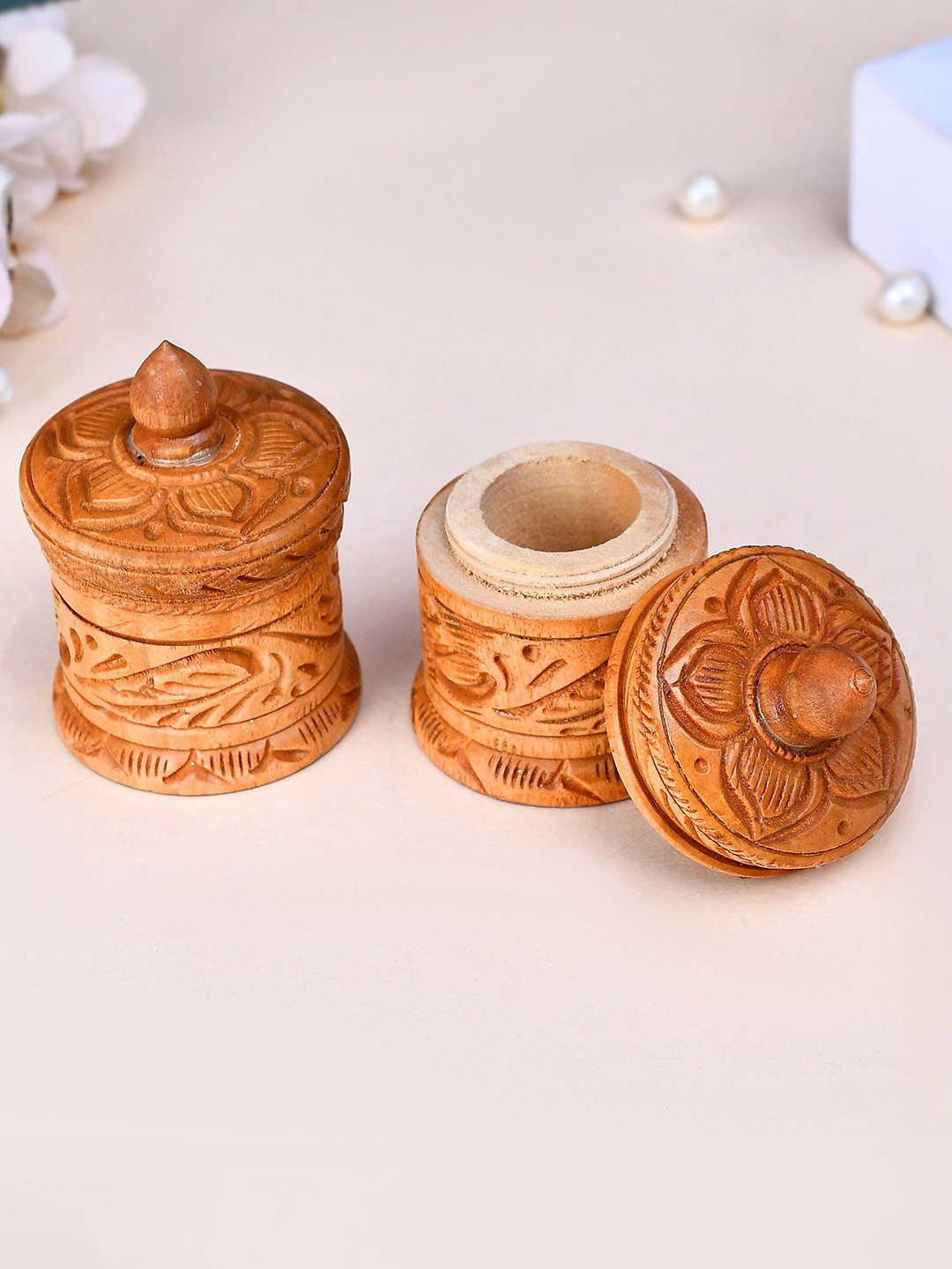 CRAFTAM 2Pcs Brown Handcraft Wooden Sindoor Box