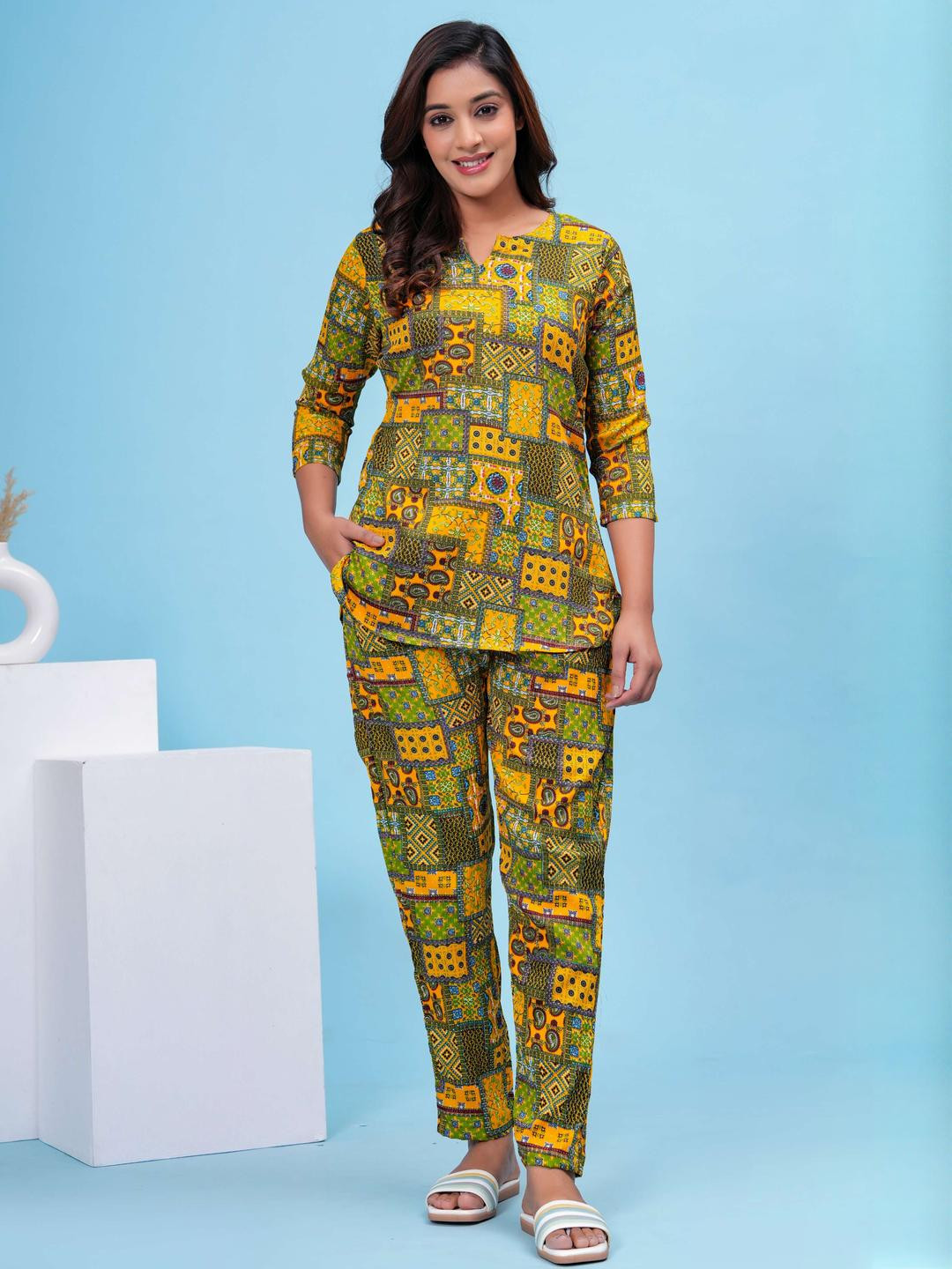 DIZON Women Polyester Night suits