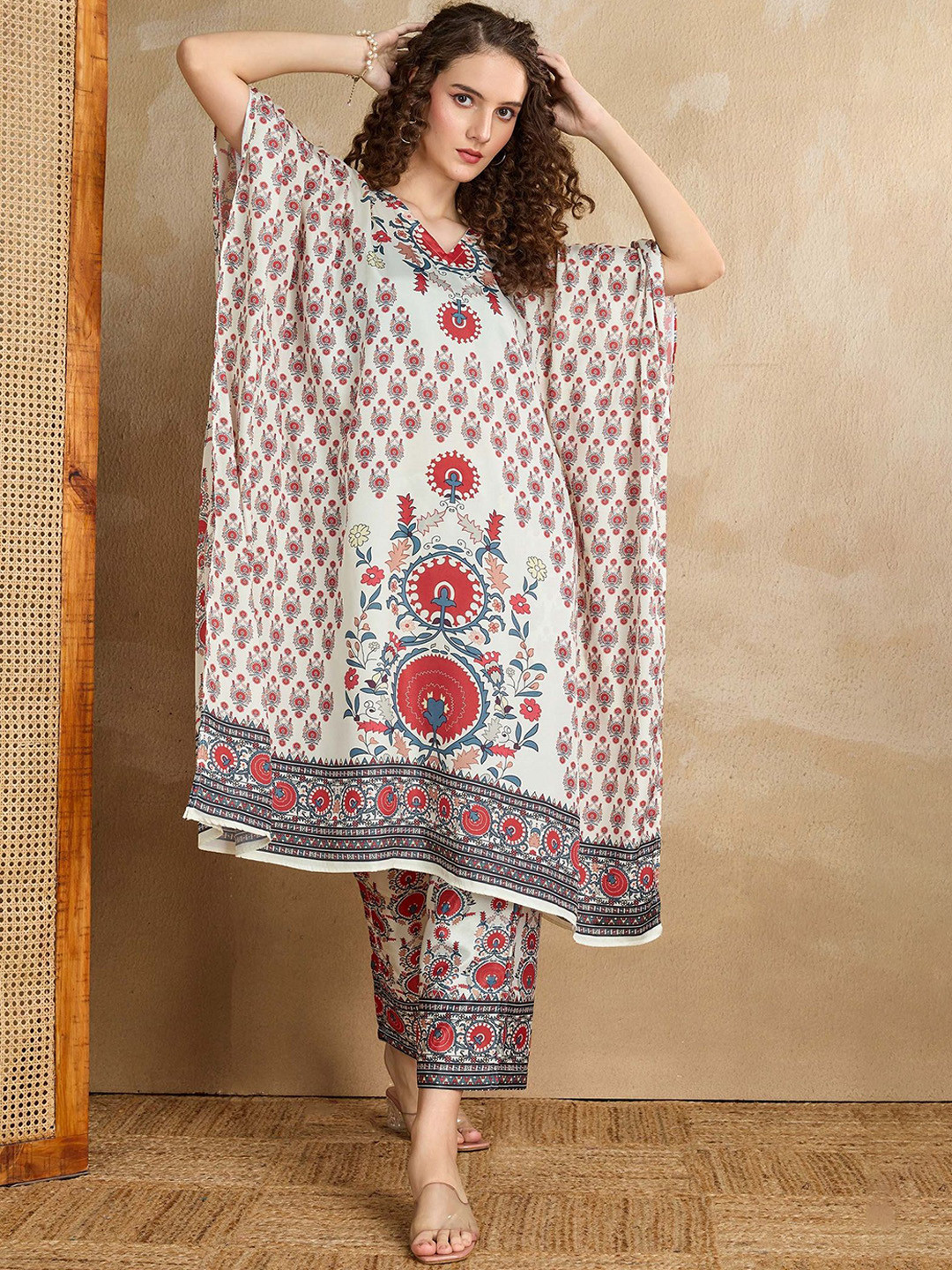 LABEL AARNA Women IndieCore Printed V-Neck Silk Crepe Co-ord Set