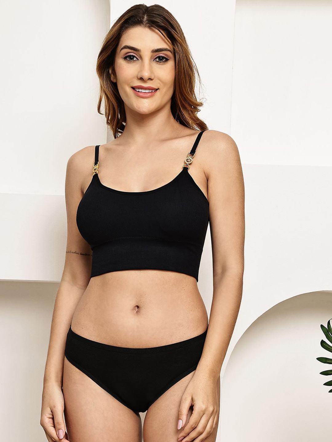 Quttos Non Padded Lingerie Set QT-SET-7089-BLK-32B