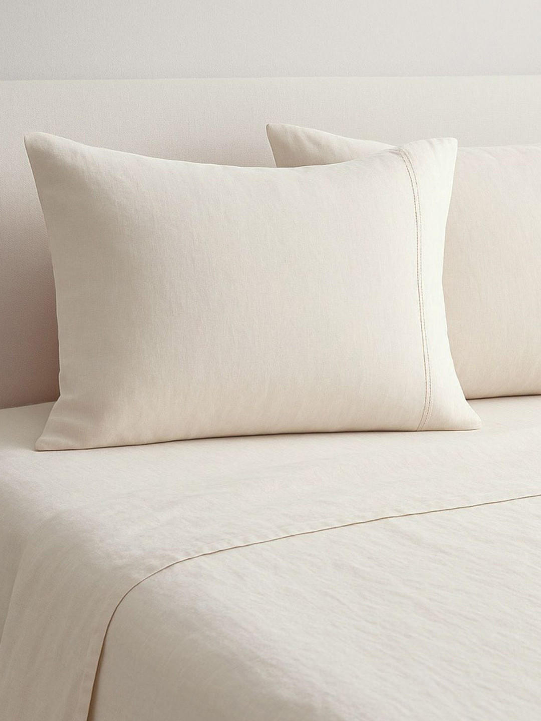 haus & kinder Pecale Off White Cotton 300 TC Double King Bedsheet Set-2.75 m x 2.75 m