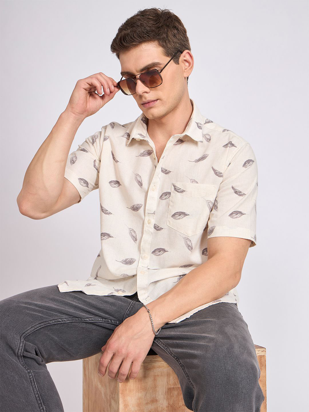 Espanshe Men Lucius Floral Printed Spread Collar Cotton Casual Shirt