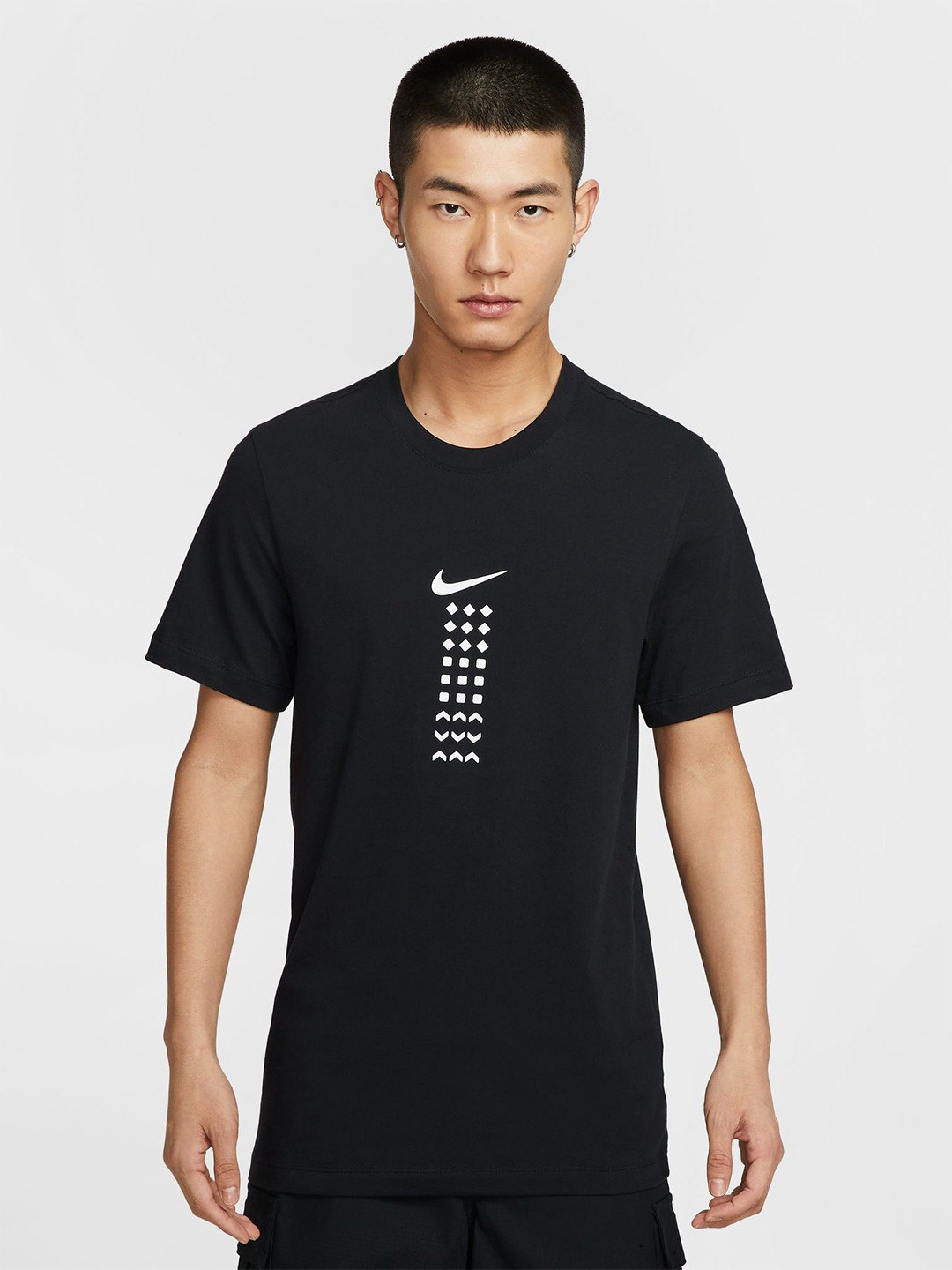Nike Men Brand Logo T-shirt