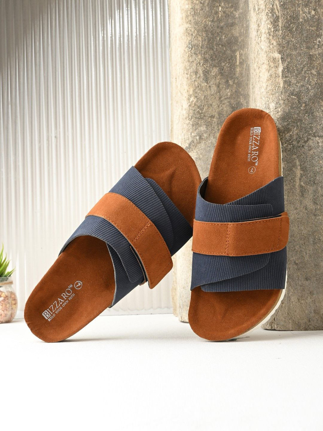 BIZZARO Airmax Men Slip-On Comfort Sandals