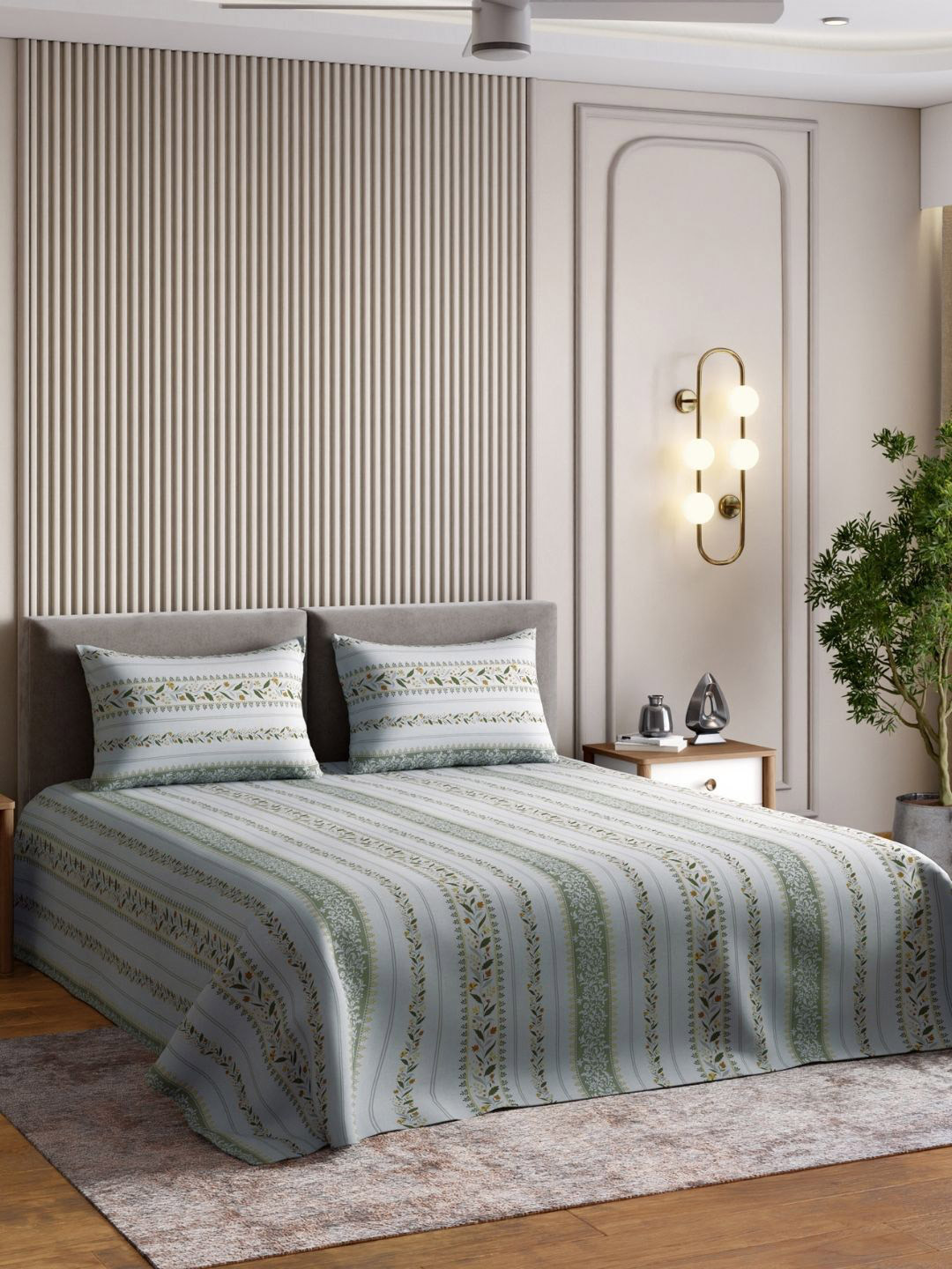 haus & kinder Saga Floral Pure Ringspun Cotton 186 TC Queen Bedsheet with 2 Pillow Covers