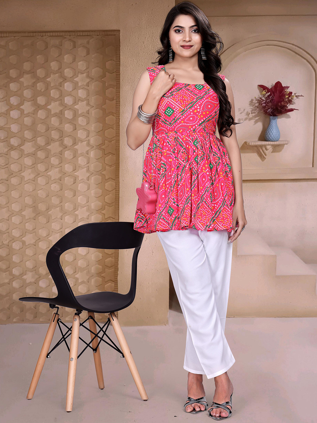 VAAZI CREATOR Square Neck Printed Tunic