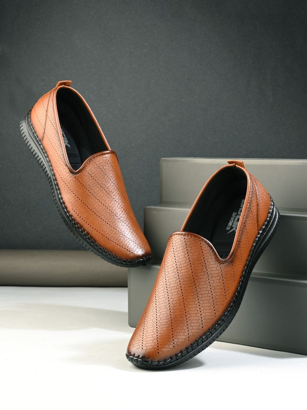 BUCIK Men Slip-On Loafers
