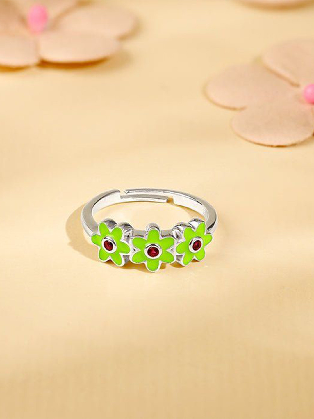 GIVA Girls Silver Floral Finger Ring