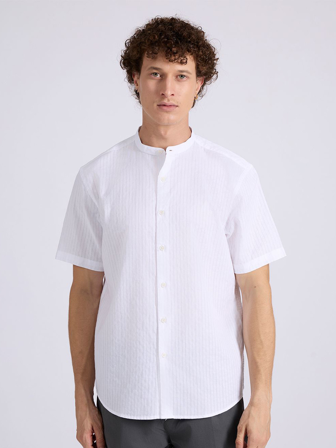 Espanshe Zabriel Vertical Striped Short Sleeves Regular Fit Cotton Shirt